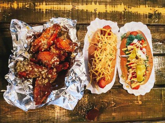 Garlic Parmesan Wings, Watch Dawg, and Chicago Dawg