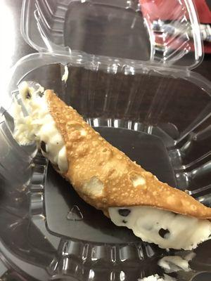 Cannoli. Shell a tad too oily