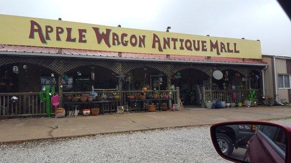 Apple Wagon Antique Mall