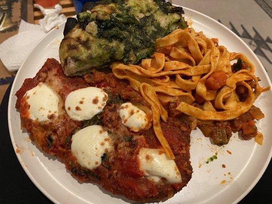 Chicken Parm, Tagliatelle bolognese, garlic bread (delivery)