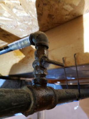 Gas valve leak, before repair