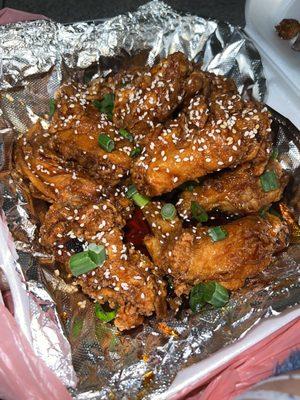 Sweet and spicy chicken wings