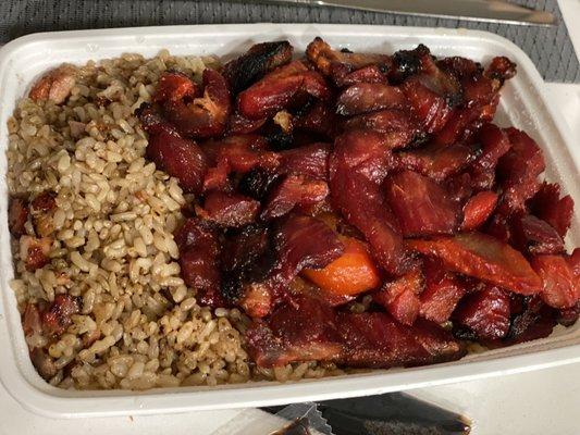 Boneless spare ribs with brown pork fried rice