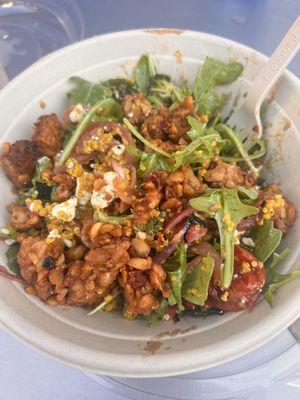 Roasted Greek salad with tempeh