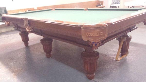 Connelly ultimate tournament table...4.5x9 Six legs...excellent condition...for the serious minded player...