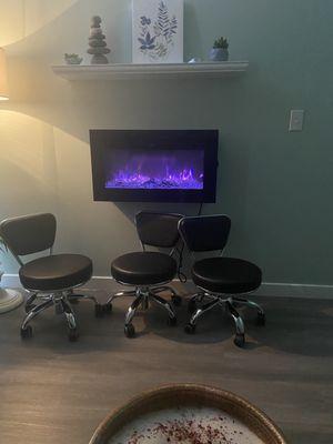 Relaxing foot soak room.