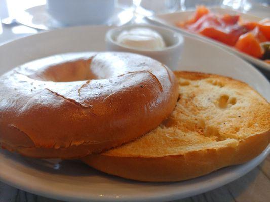 Bagel with Creme Cheese