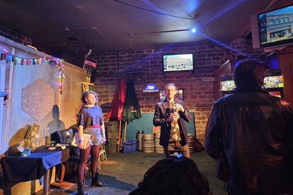 1/26/2024 - Speculative Drama's performing Shakespeare's Twelfth Night with fun props strategically all over the bar + themed drink specials