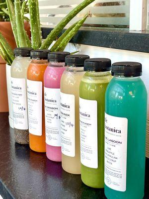 Cafe Botanica Cold-Pressed Juices 7811 Pioneers Blvd, Lincoln NE