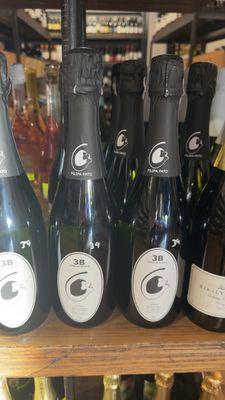 Pato's 3B Blanc de Blancs prices at 2x what competitors are charging less than a few miles away. What a ripoff.