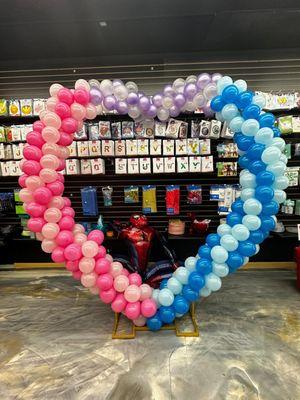 Heart shaped arch balloon to make your occasion more special!