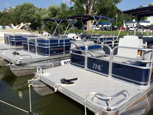 Brand new rental pontoons. Ask about our $99 Midweek Special!