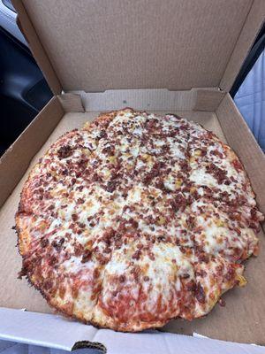 Large Bacon & Pineapple Pizza