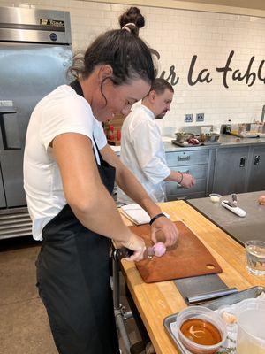 Learning to properly cut a shallot