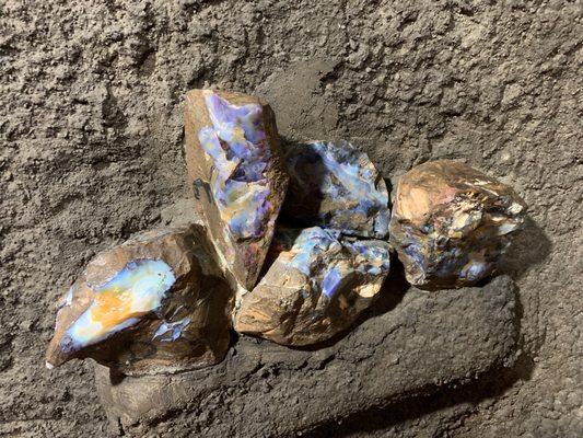 Raw boulder opal