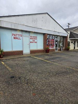 Patti's Mall