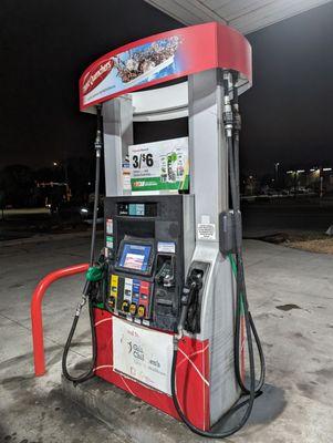 Gas pump