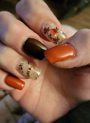 H & T Nails