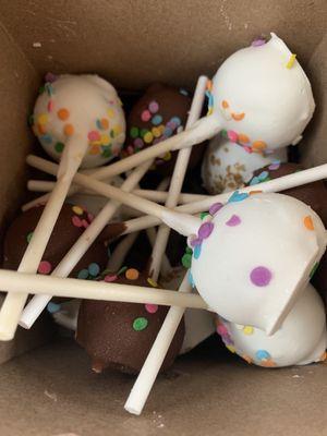 Box of 12 cake pops