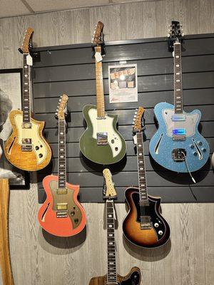 Rusty's Cool Guitars