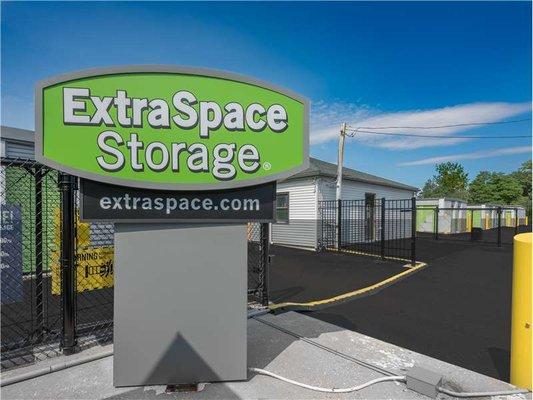 Extra Space Storage