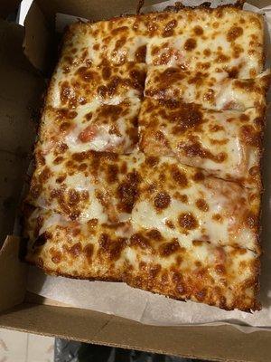 4 corner pizza, delicious!!