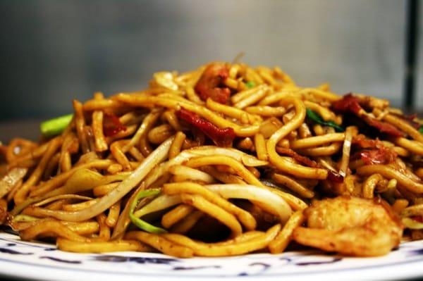 House Special Lo Mein