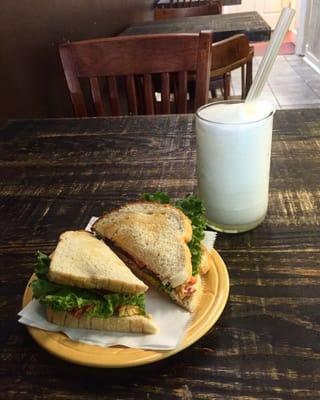 Freshly made pimento cheese on sourdough bread. Served with our very own frozen lemonade.