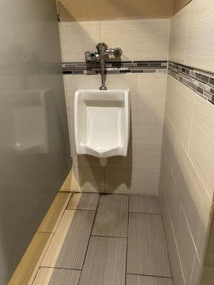 Urinal