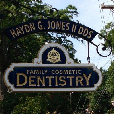 cosmetic dentist charlotte nc location