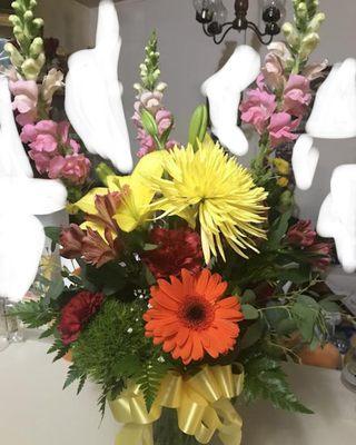 $100 sympathy arrangement