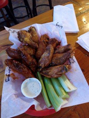 Wings variety basket. 4 different sauces.