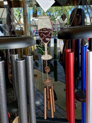 05.14.22 wine-themed wind chime... she'll love it