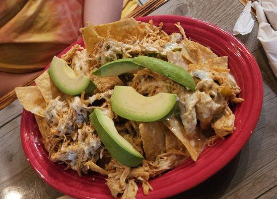 Chicken Nachos with avocado