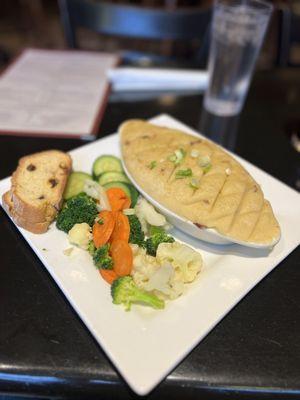 Shepherds Pie, Veggies and Soda bread.