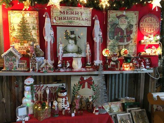 A whole barn full of gifts to buy!