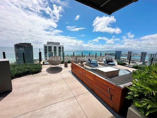 Sky Lounge at A'ali'i, Ward, Honolulu

www.cornerstonehawaii.com

Cornerstone Properties, LLC: RB-20789