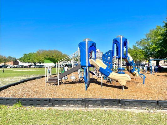 Mary Ross Waterfront Park -- playground