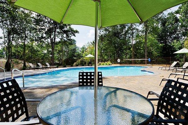 The Arden Place pool deck looks beautiful in the summertime.