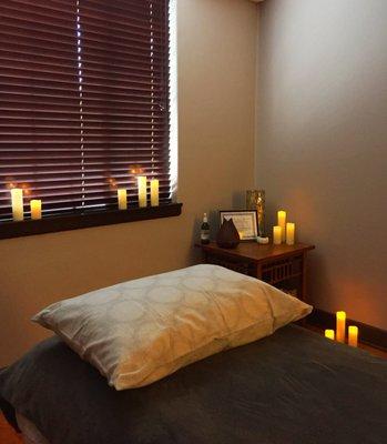 A tranquil treatment room.