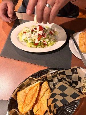 House salad and bread