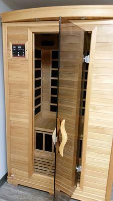 Infrared sauna