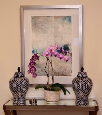 Le Concierge MD reception area with beautiful orchids