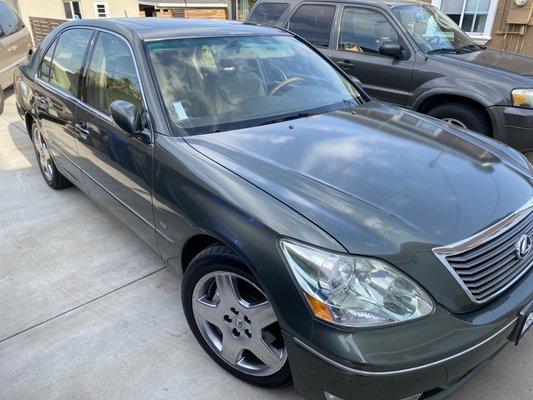 2004 Lexus LS430 at home