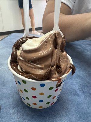 Soft serve swirl with Nutella