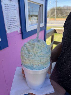 Blue cotton candy with cream