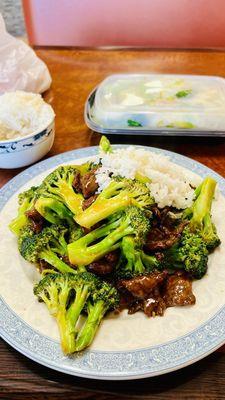 Delicious beef broccoli served with white rice