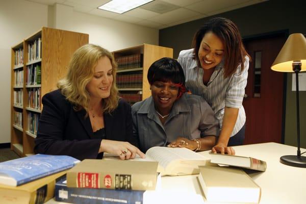 Paralegal studies program