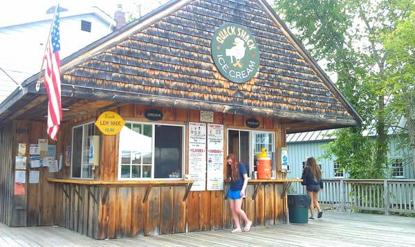 Quack shack. Get your best ice cream here.