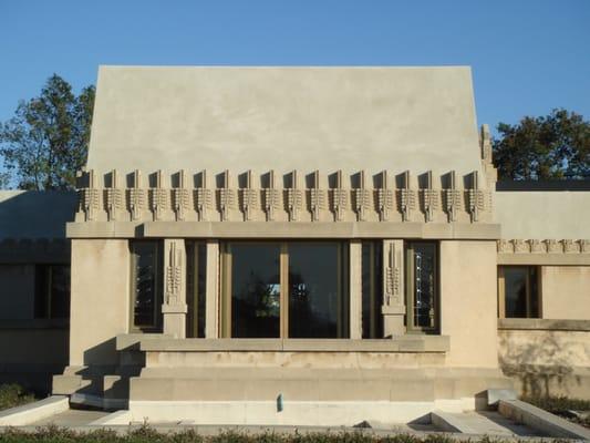 Hollyhock House Hollywood Tour